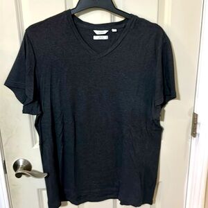 Calvin Klein Liquid Touch Slim Fit V-Neck T-Shirt